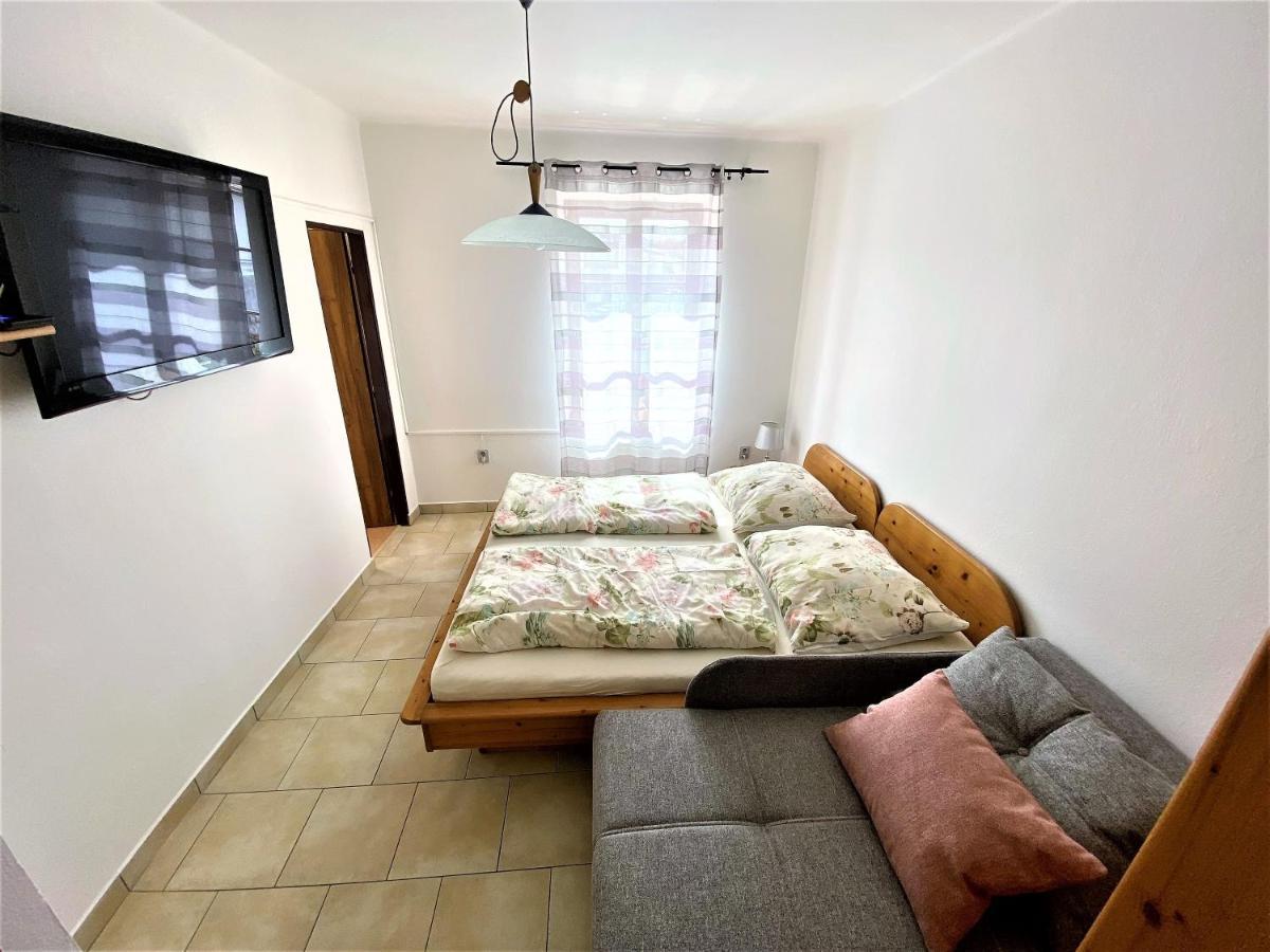 Apartman Prachatice Luaran gambar