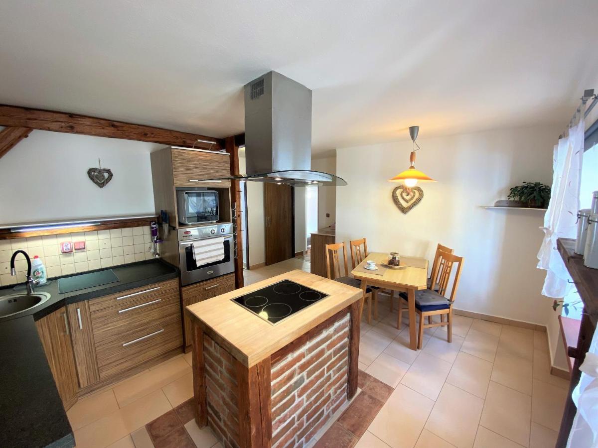 Apartman Prachatice Luaran gambar